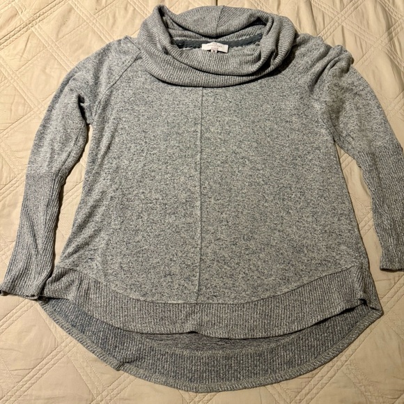 new directions Sweaters - New Directions Studio Heather Gray Cowl Neck Sweater-Perfect Leggings top‼️